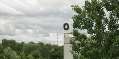 Projektā Pillar Iļģuciema mājas nosvinēti spāru svētki