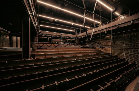 Pillar Contractor rekonstruētā Dailes teātra Jaunā zāle nosvin atklāšanu