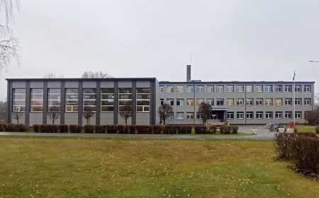 Pillar Contractor  uzsākusi pamatskolas ēkas pārbūvi Lubānā